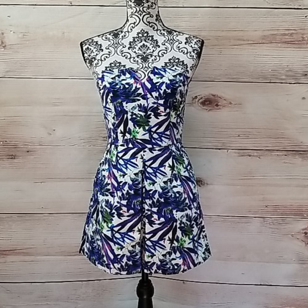 Wilde Heart Multy Color Romper Size M